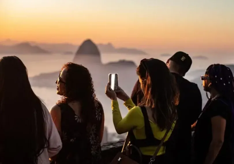 NAS RUAS COME&Ccedil;A A VIAGEM: COMO O OOH CONECTA PESSOAS A EXPERI&Ecirc;NCIAS TUR&Iacute;STICAS