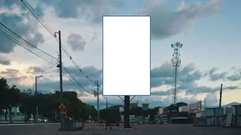 005-av